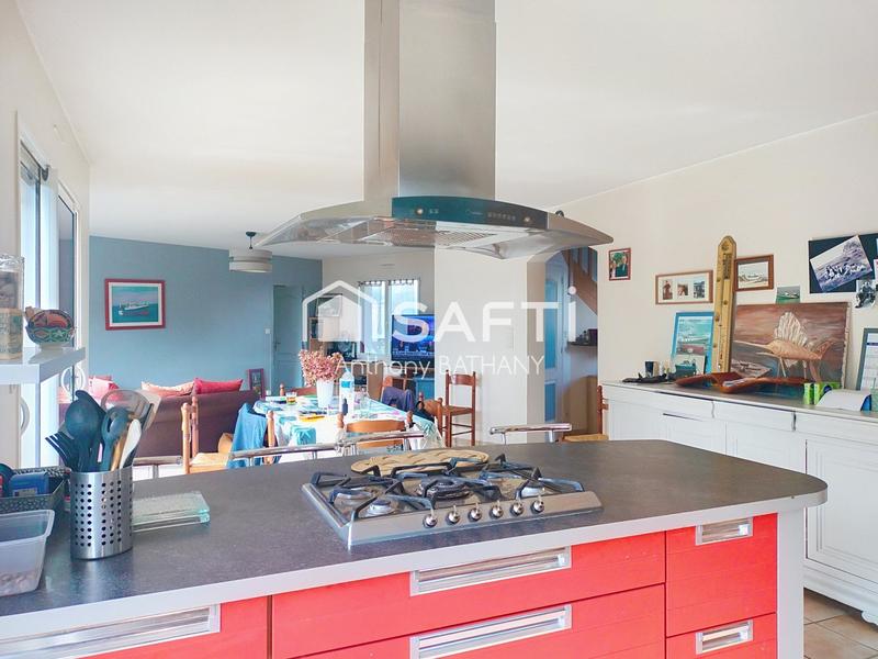 Maison - 167 m² - 7 pièces