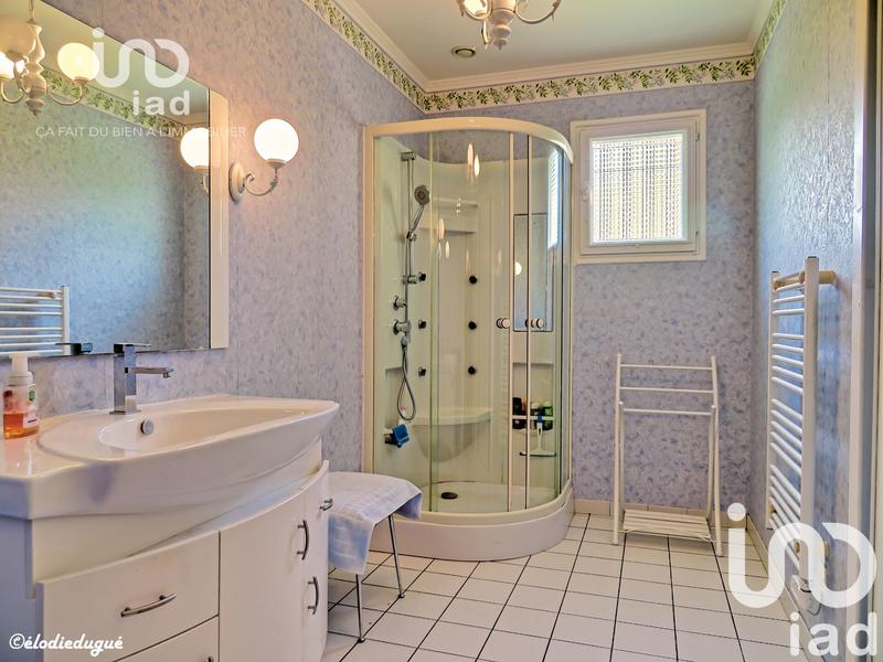 Maison - 151 m² - 5 pièces