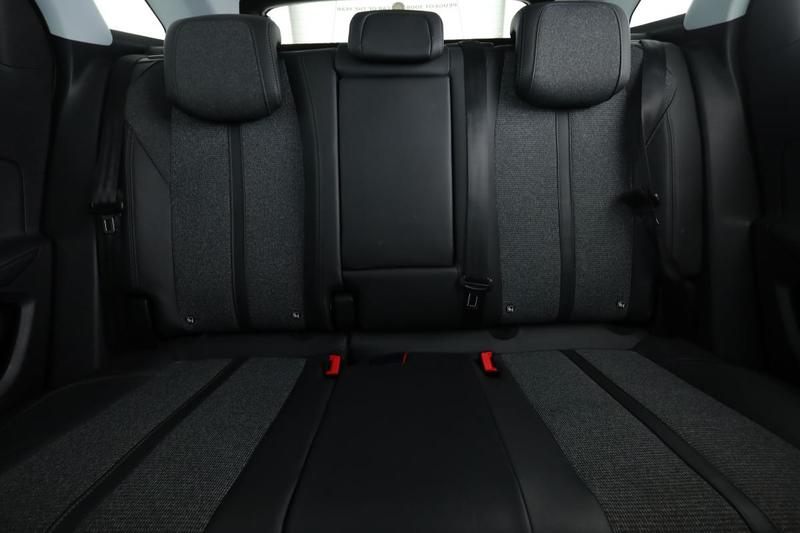 Peugeot 3008 1.6 Blue-HDi Allure 120 ch