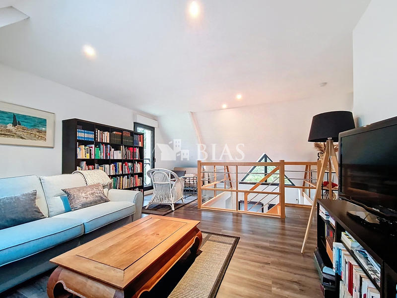 Maison contemporaine - 197 m² - 7 pièces