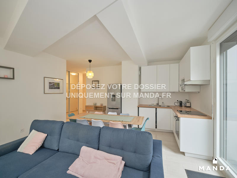 Chambre - 14 m² - 5 pièces