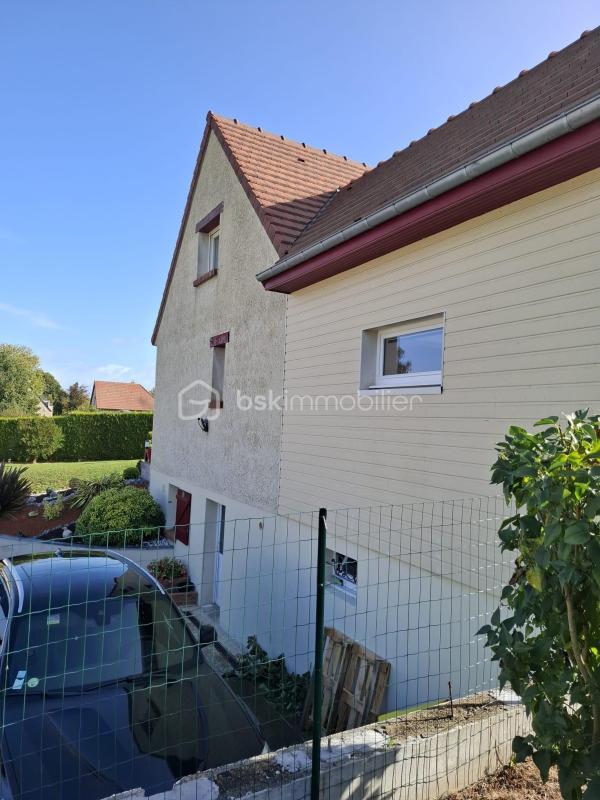 Maison - 110 m² - 4 pièces