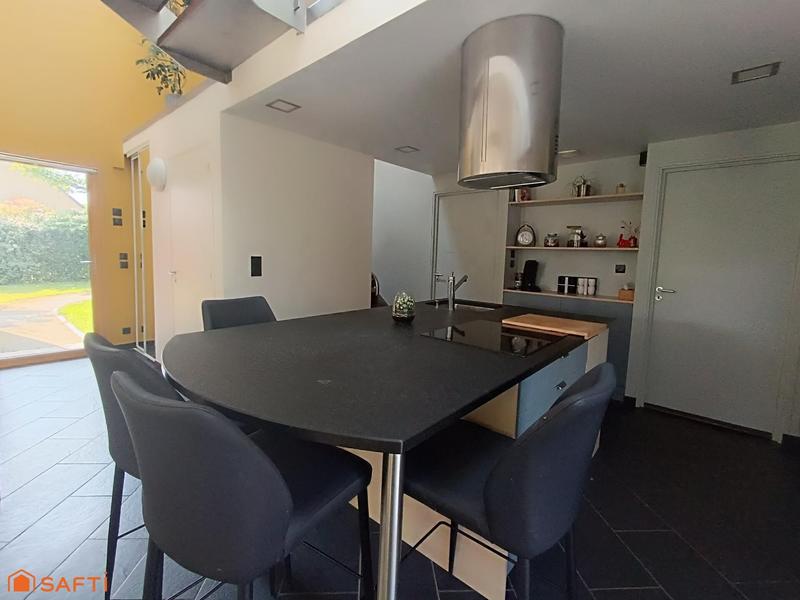 Maison - 186 m² - 7 pièces