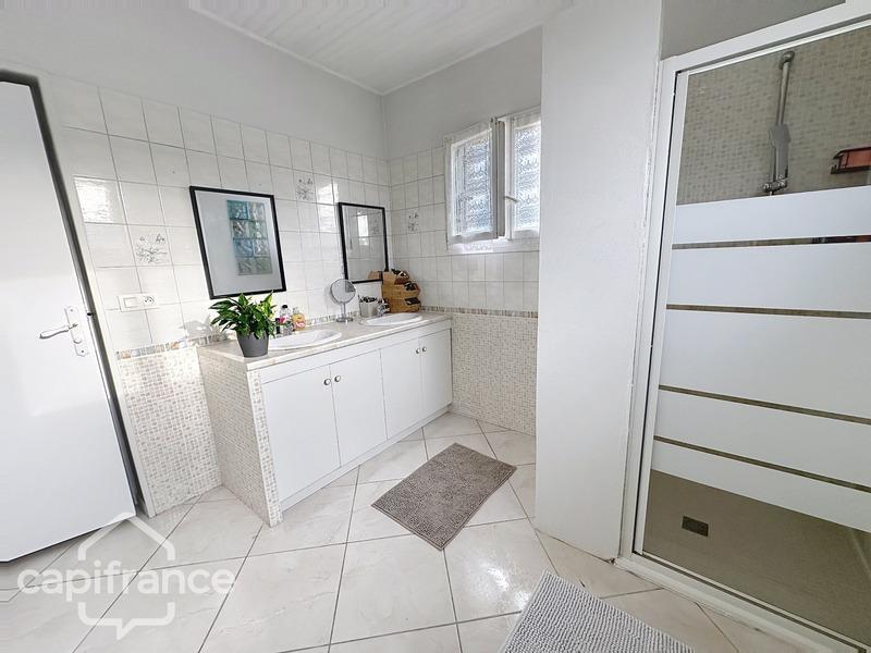 Maison de village - 112 m² - 5 pièces