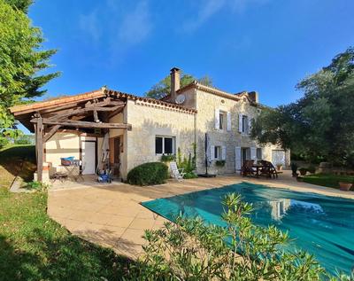 Maison - 117 m² - 5 pièces