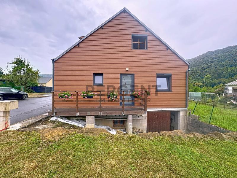 Châlet - 105 m² - 6 pièces