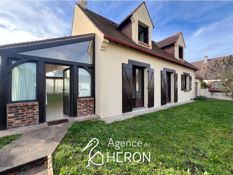 Maison - 122 m² - 7 pièces