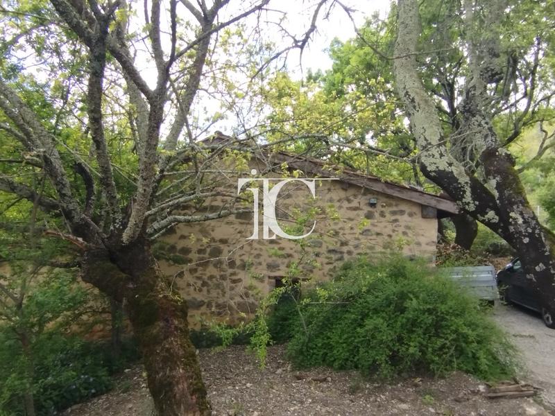 Maison - 208 m² - 5 pièces