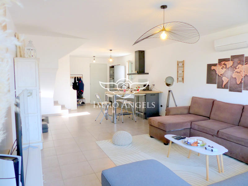 Maison contemporaine - 90 m² - 4 pièces