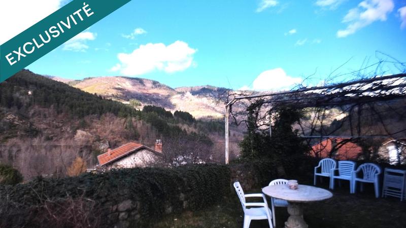 Maison - 166 m² - 10 pièces