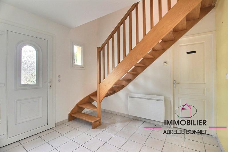 Maison - 121 m² - 6 pièces