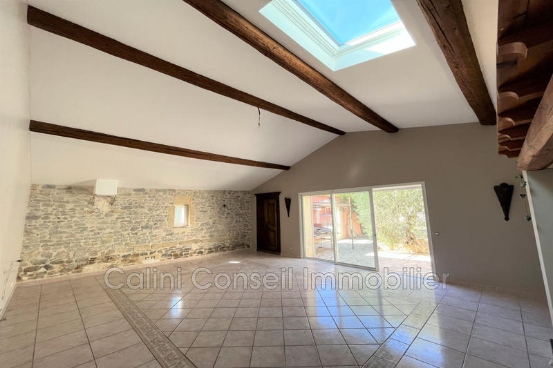 Maison - 201 m² - 6 pièces