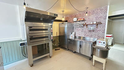 Fonds de commerce - Magasins - 58 m²