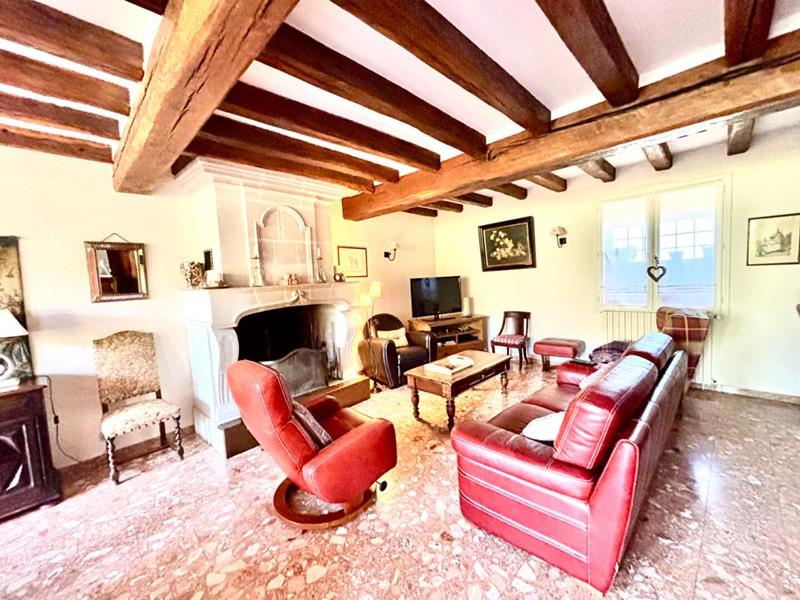 Maison - 155 m² - 6 pièces