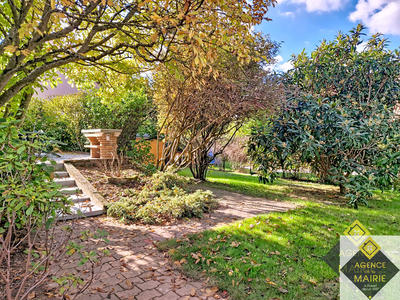 Maison - 115 m² - 6 pièces