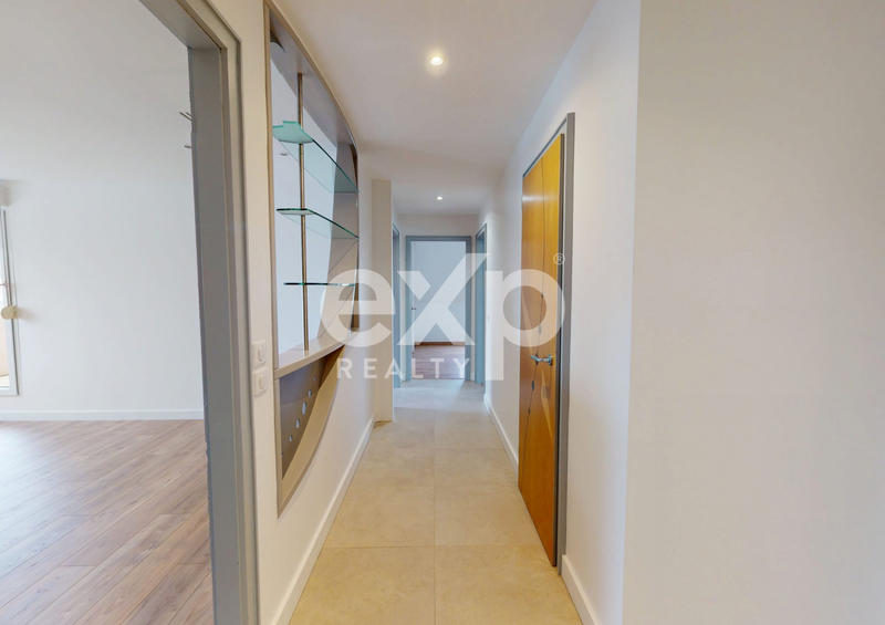 Appartement - 112 m² - 4 pièces