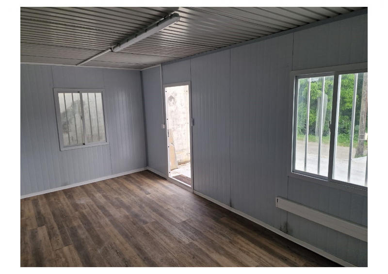 Local commercial - 18 m²