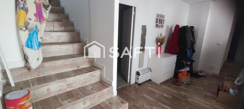 Maison - 180 m² - 5 pièces