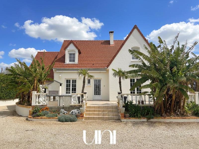 Maison - 192 m² - 8 pièces