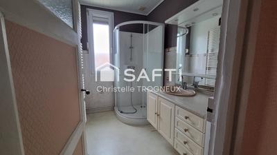 Maison - 140 m² - 5 pièces