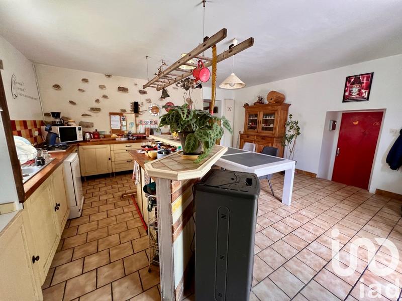 Maison - 178 m² - 7 pièces