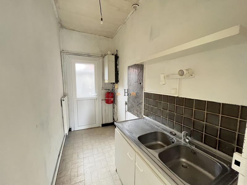 Maison ancienne - 210 m² - 7 pièces