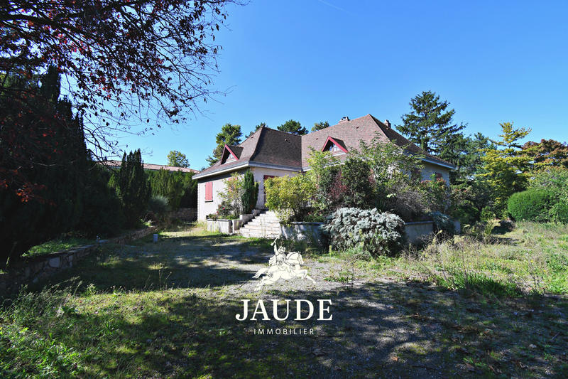 Maison - 170 m² - 7 pièces