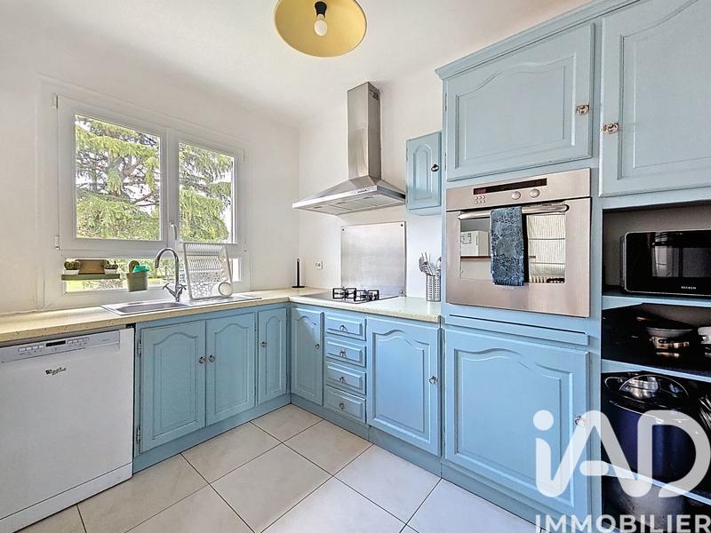 Maison - 188 m² - 9 pièces