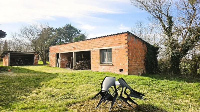 Maison traditionnelle - 143 m² - 7 pièces