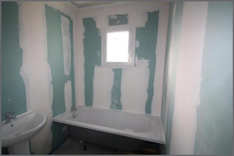 Pavillon - 100 m² - 5 pièces