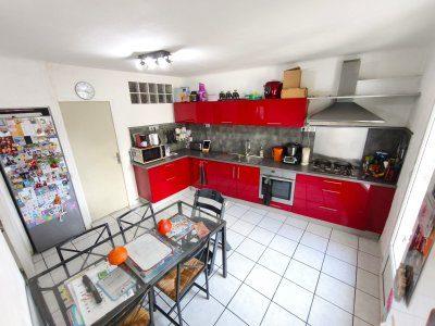 Maison - 145 m² - 6 pièces