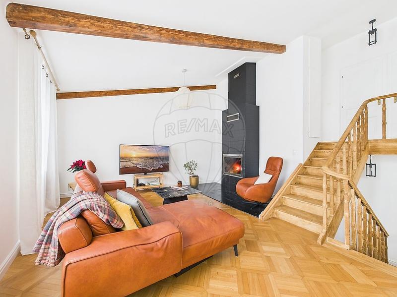 Maison - 143 m² - 6 pièces