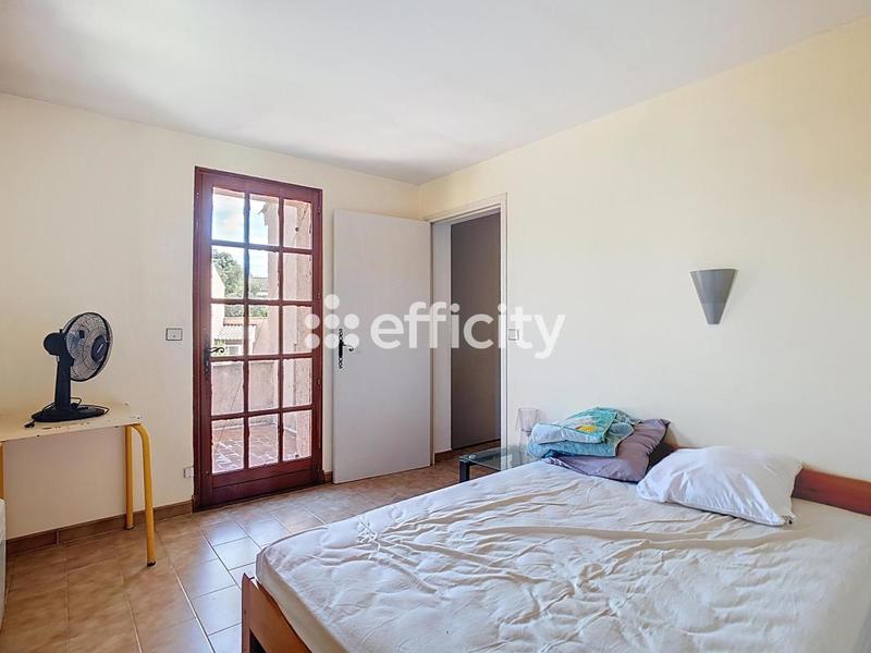 Maison - 186 m² - 8 pièces