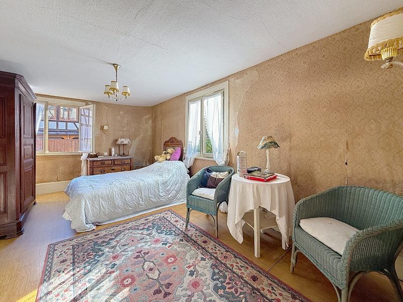 Maison - 153 m² - 7 pièces