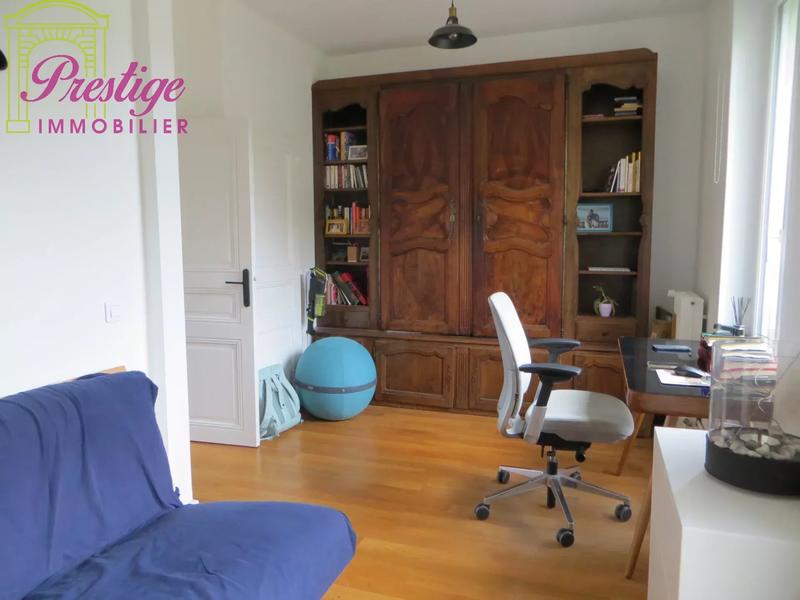 Maison - 144 m² - 6 pièces