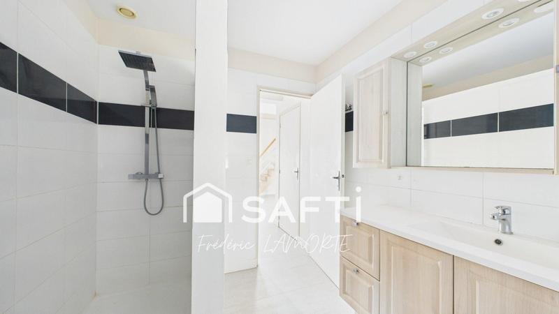 Maison - 150 m² - 7 pièces