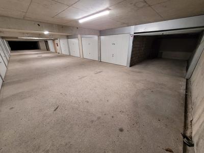 Parking / Garage - 8 m²