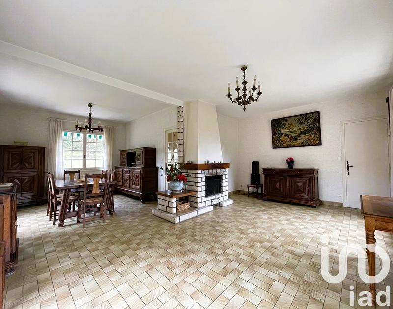 Maison - 179 m² - 7 pièces