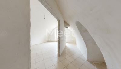 Local commercial - 100 m² - 4 pièces