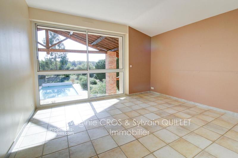 Maison - 250 m² - 7 pièces