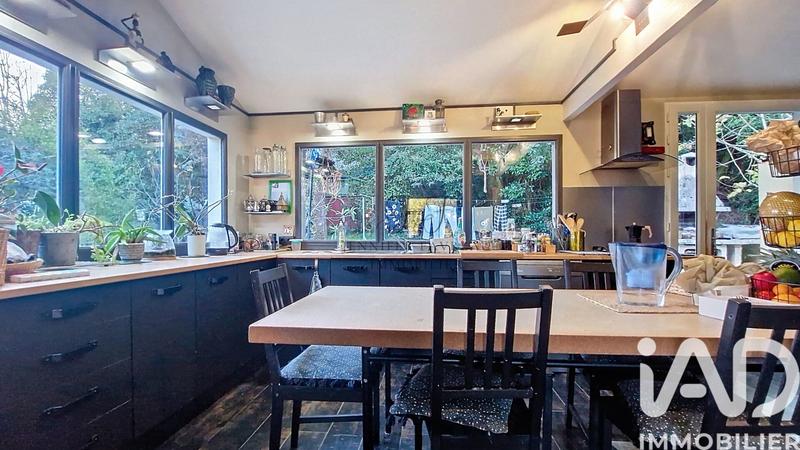 Maison - 121 m² - 5 pièces