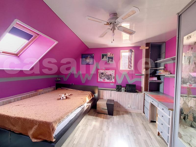 Maison - 270 m² - 7 pièces