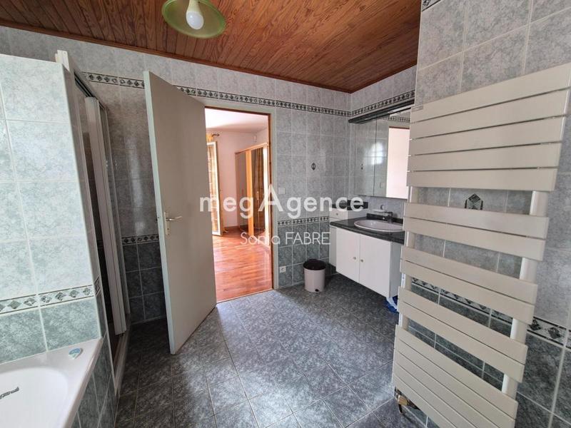 Maison - 137 m² - 6 pièces