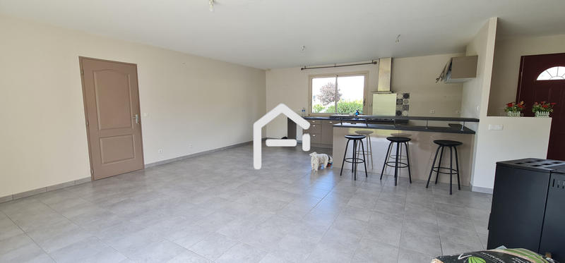 Maison - 104 m² - 5 pièces