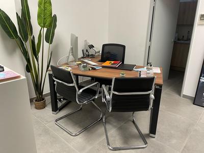 Bureau - 42 m²