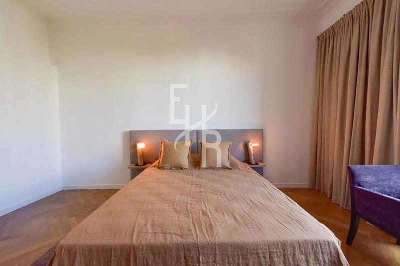 Appartement - 118 m² - 4 pièces