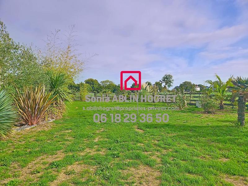 Maison - 220 m² - 5 pièces