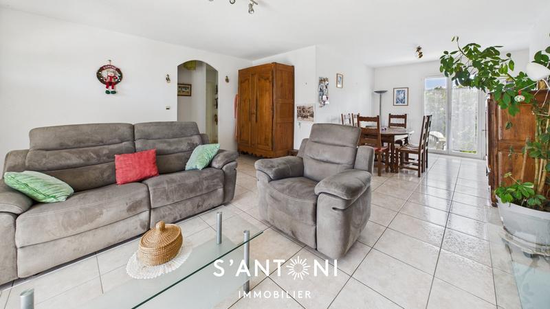 Maison - 85 m² - 4 pièces