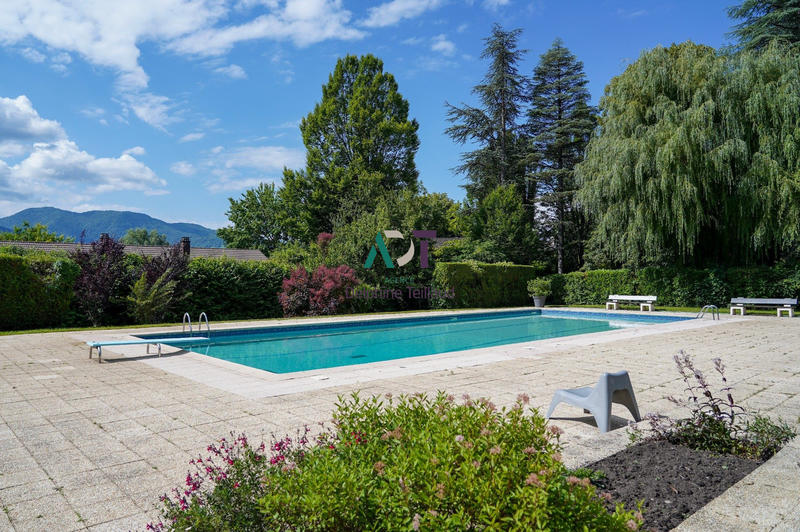 Appartement - 169 m² - 4 pièces