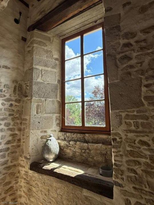 Propriété - 134 m² - 10 pièces